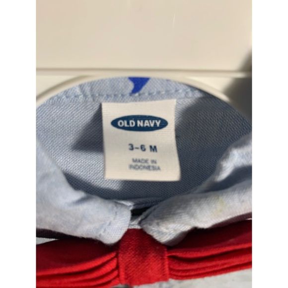 Old Navy Bundle 2 Piece Shirt/Pants & 2 Button Up/Down 0/6 Months - Picture 7 of 15